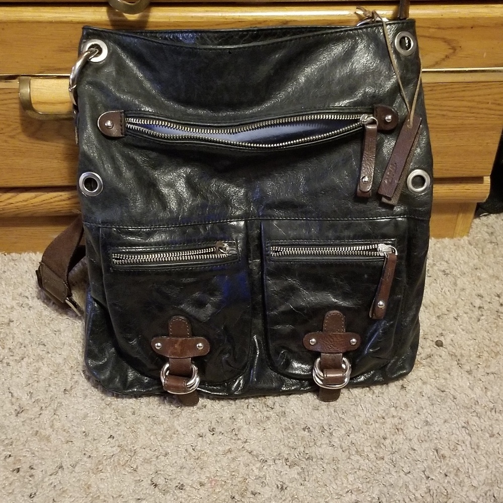 Black Tram leather purse
